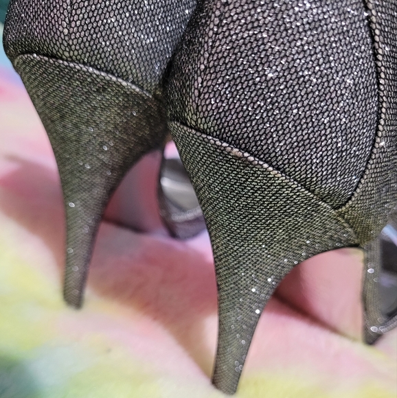 Nina sparkly bow heels - Picture 14 of 14